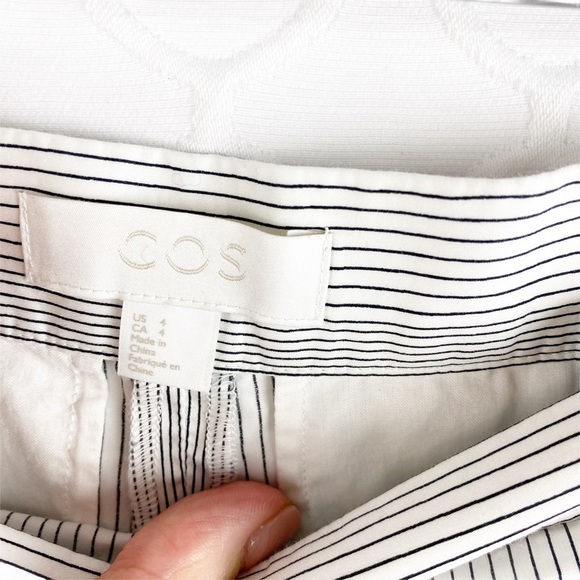 COS Striped Pleated High Rise Gaucho Shorts Preppy Academia Size 4 - Picture 9 of 10